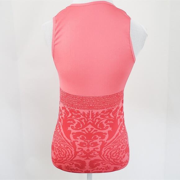 Reebok Form Fitting Tank Medium Coral Pink vneck Workout Athletic Exercise - Picture 5 of 6
